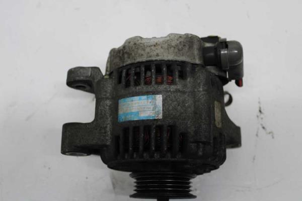 ALTERNATEUR TOYOTA - Vue 2